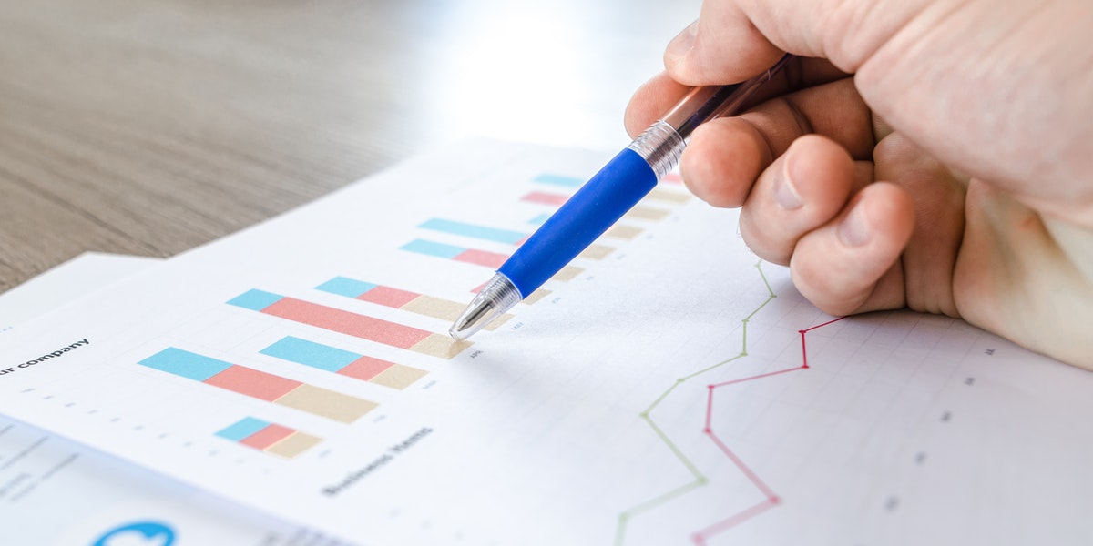 analyzing Q4 numbers